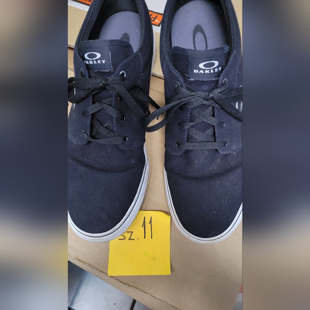 Oakley sz11
